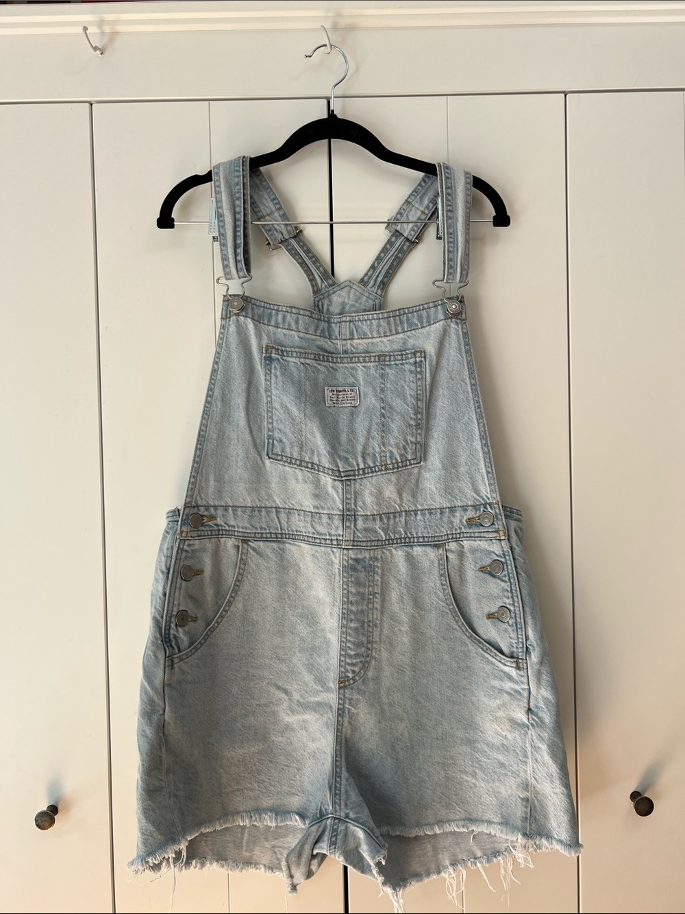 Levi’s denim red tag shortalls size M
